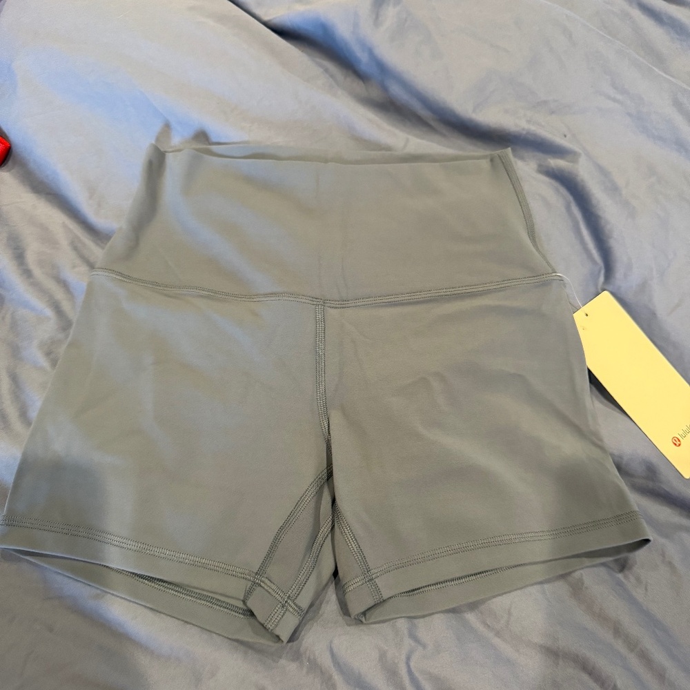 Lululemon Align High Rise Short 4 Inches